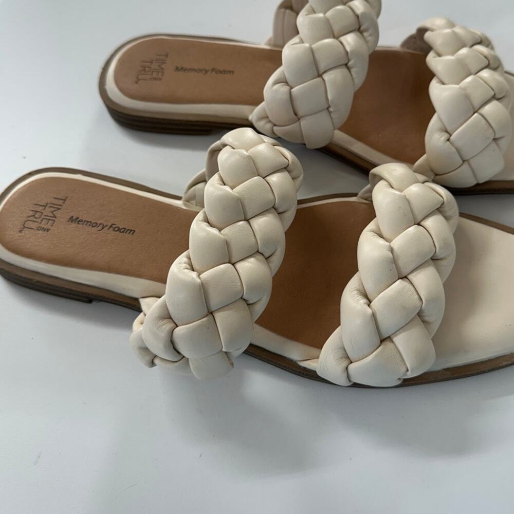 Time And Tru Memory Foam Sandals Size 8 Braided T… - image 3